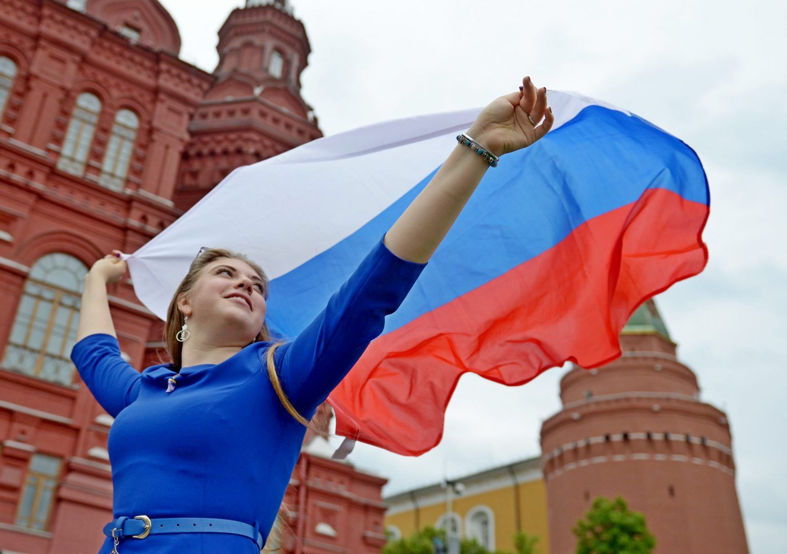Жители и гости столицы отпразднуют День Государственного флага. Фото: Наталья Феоктистова, «Вечерняя Москва»